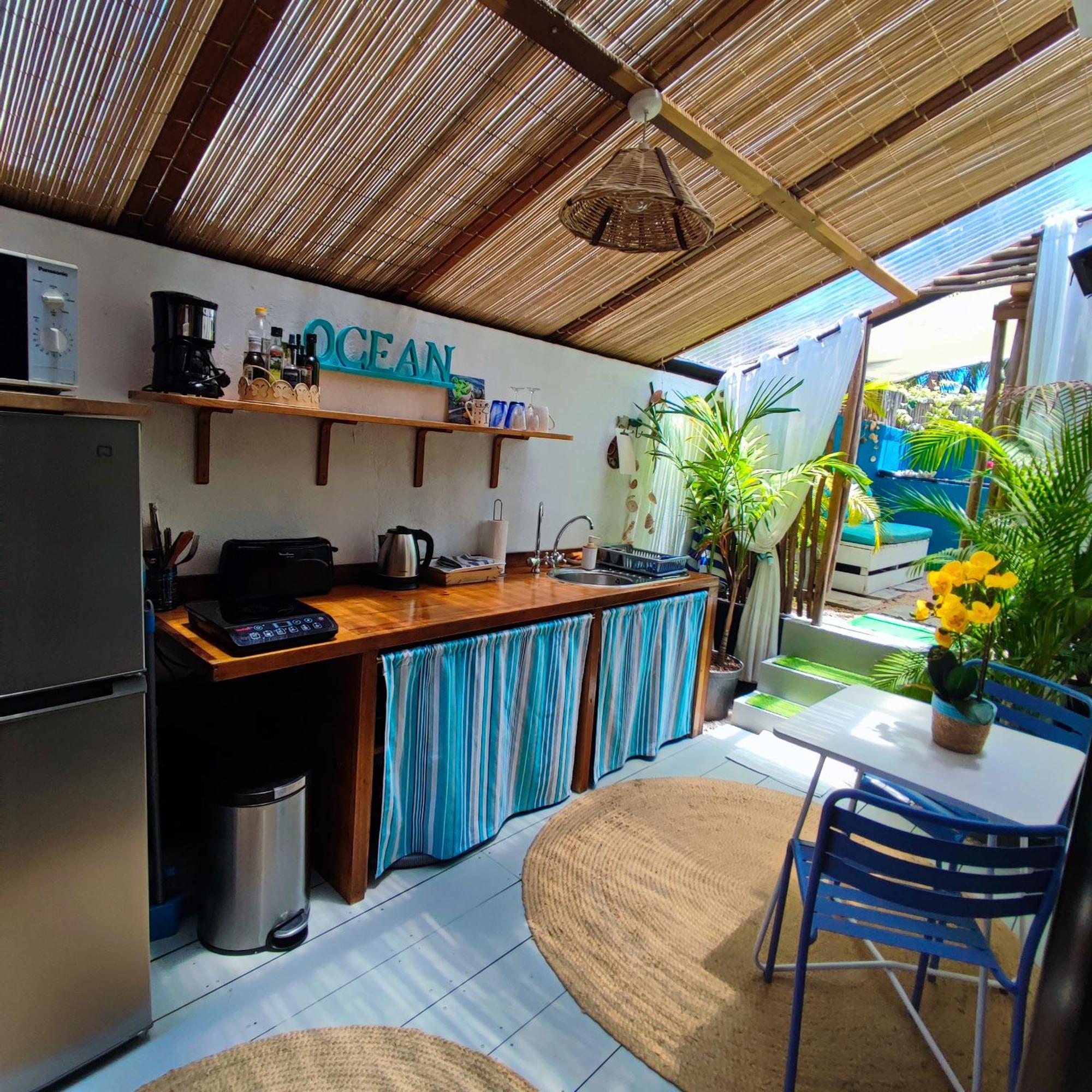 Sweet Island Studio Ocean Rivière Noire Extérieur photo