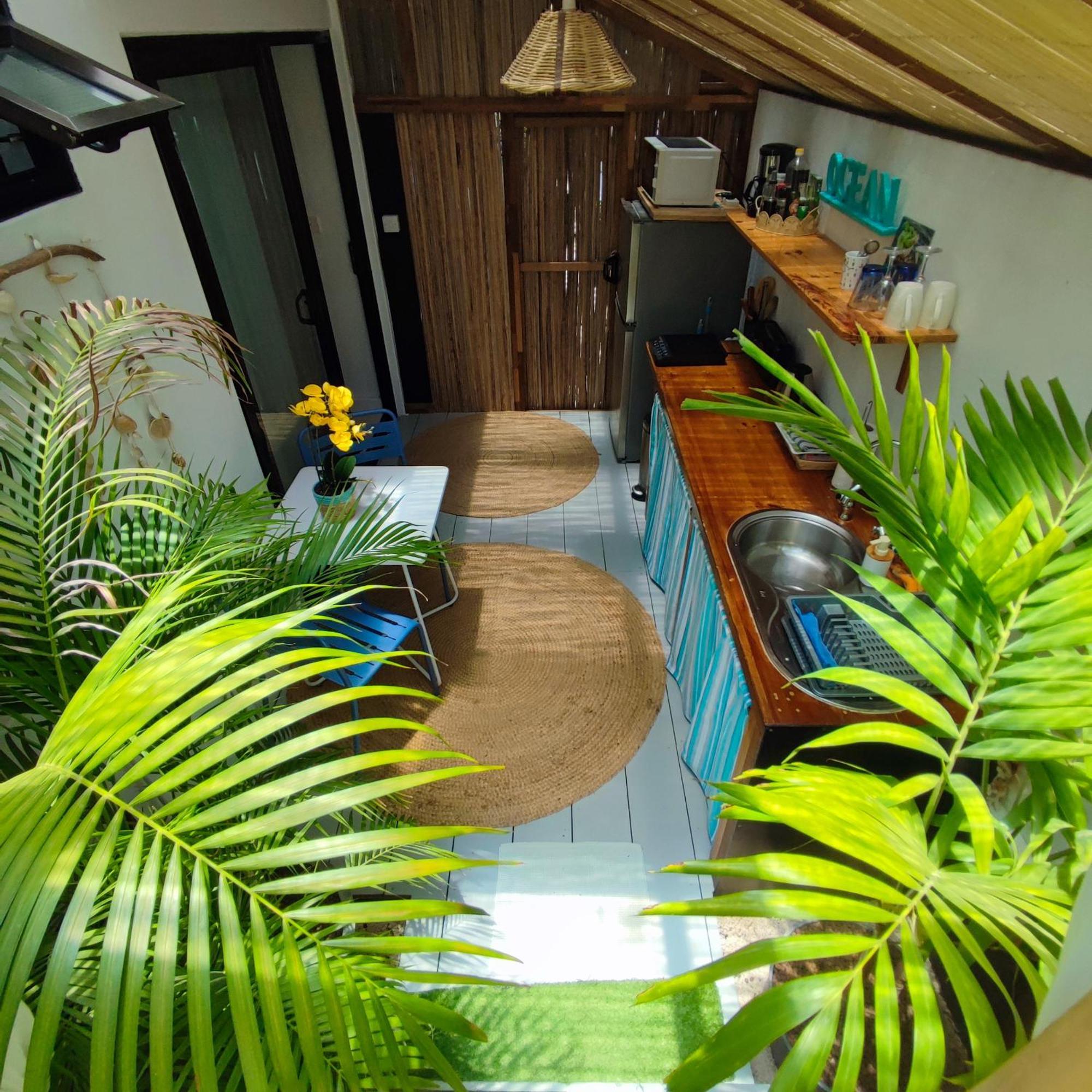 Sweet Island Studio Ocean Rivière Noire Extérieur photo